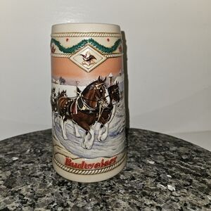 1996 Budweiser Holiday Stein American Homestead Collectible Beer Mug Clydesdales
